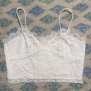 White laced crop top w zipper